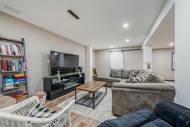 116 CHIPPEWA DRIVE, Sheboygan Falls, WI 53085