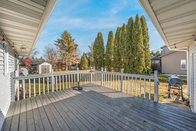 116 CHIPPEWA DRIVE, Sheboygan Falls, WI 53085