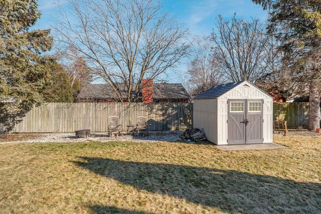 116 CHIPPEWA DRIVE, Sheboygan Falls, WI 53085