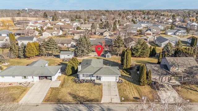 116 CHIPPEWA DRIVE, Sheboygan Falls, WI 53085