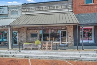 118 E South Commerce Street, Wills Point, TX 75169