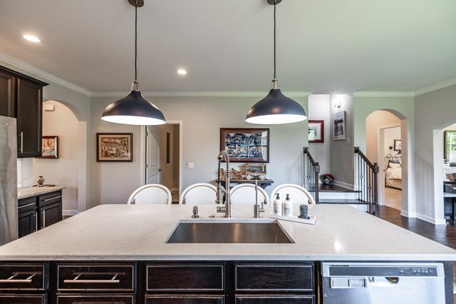2044 Albatross Way, Gallatin, TN 37066