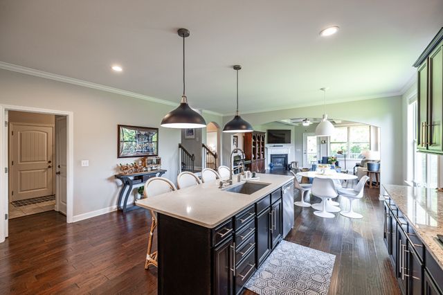2044 Albatross Way, Gallatin, TN 37066