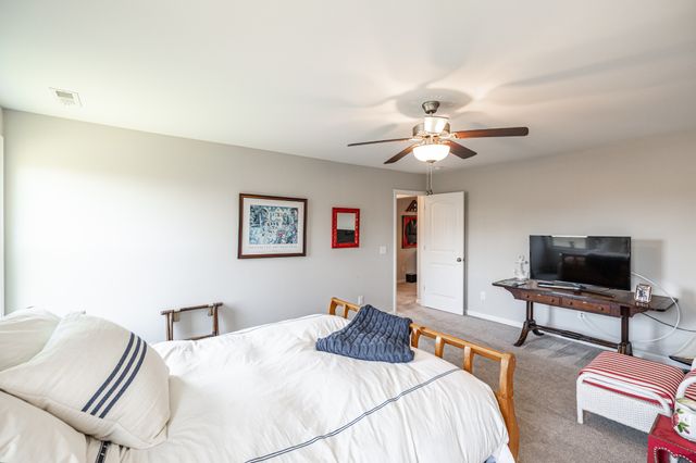 2044 Albatross Way, Gallatin, TN 37066