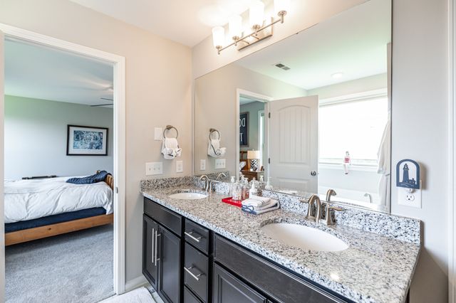 2044 Albatross Way, Gallatin, TN 37066