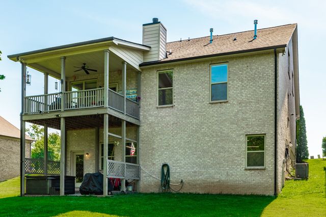2044 Albatross Way, Gallatin, TN 37066