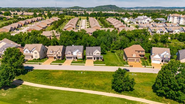 2044 Albatross Way, Gallatin, TN 37066