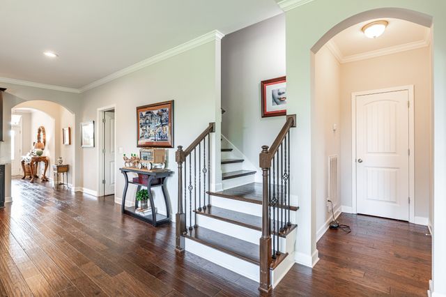 2044 Albatross Way, Gallatin, TN 37066