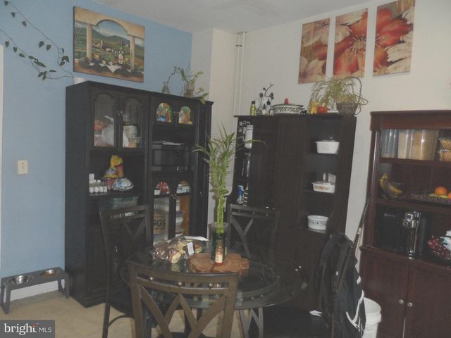 1224 E STATE ST, Trenton, NJ 08609