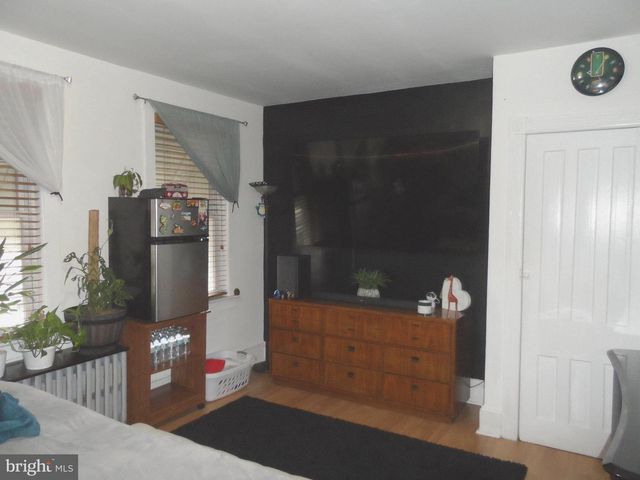 1224 E STATE ST, Trenton, NJ 08609