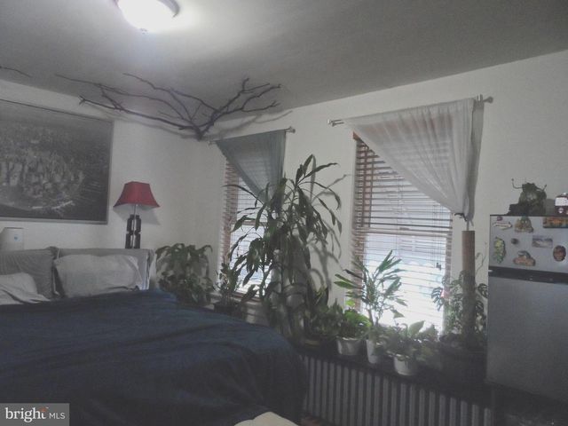 1224 E STATE ST, Trenton, NJ 08609