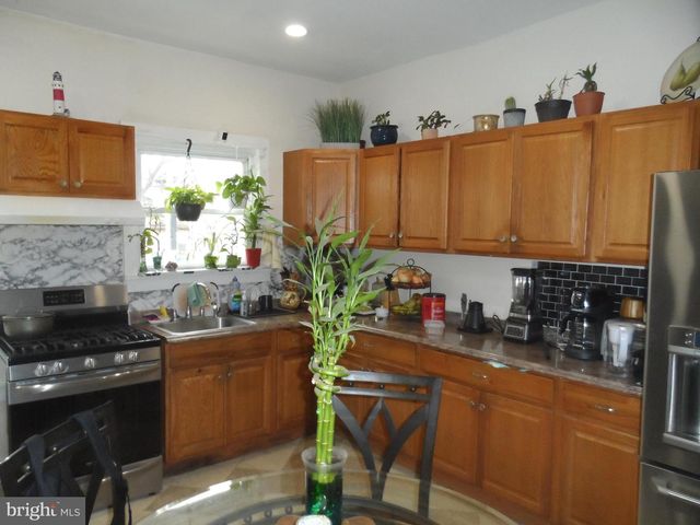 1224 E STATE ST, Trenton, NJ 08609