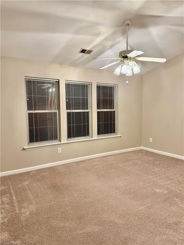 3792 Vanhoe Lane, Jamestown, NC 27282