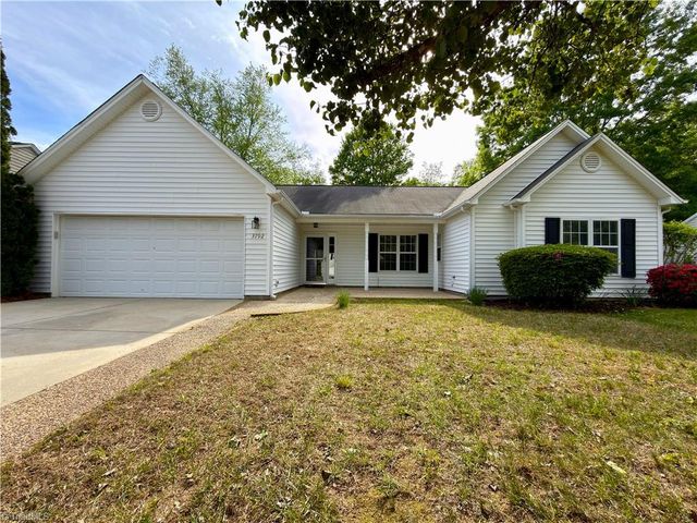 3792 Vanhoe Lane, Jamestown, NC 27282