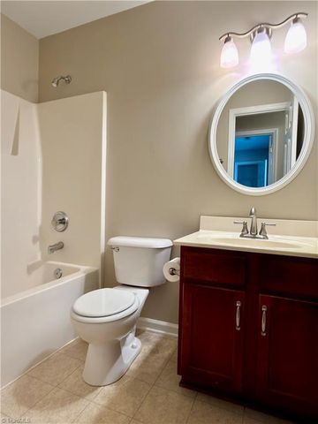 3792 Vanhoe Lane, Jamestown, NC 27282