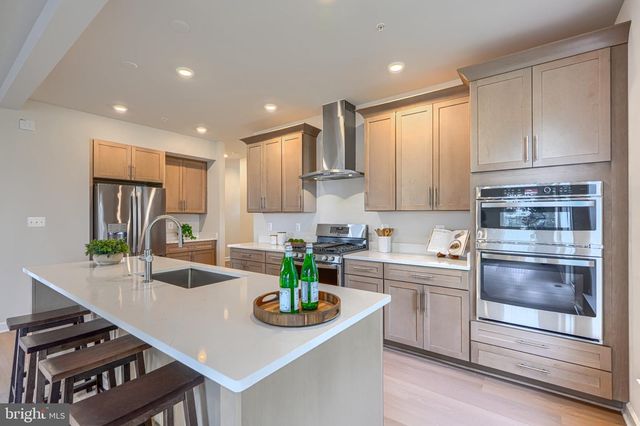 6060 FLOREY RD, Hanover, MD 21076