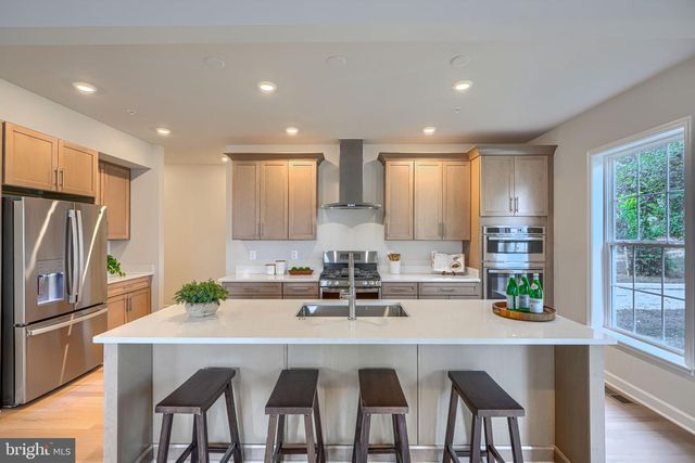 6060 FLOREY RD, Hanover, MD 21076
