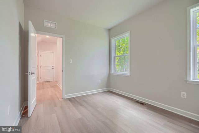 6060 FLOREY RD, Hanover, MD 21076