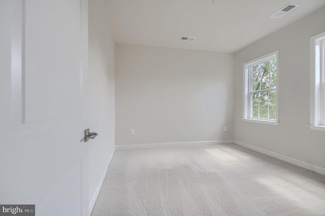 6060 FLOREY RD, Hanover, MD 21076