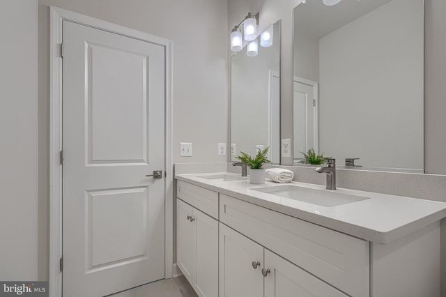 6060 FLOREY RD, Hanover, MD 21076
