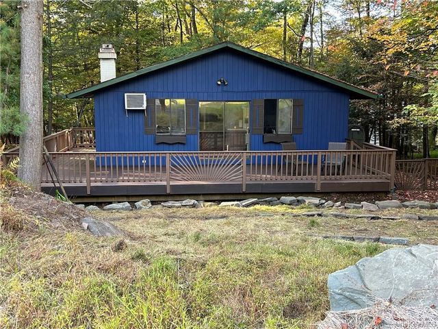 9 Cardiff Lane, Rock Hill, NY 12775