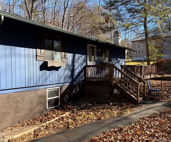9 Cardiff Lane, Rock Hill, NY 12775