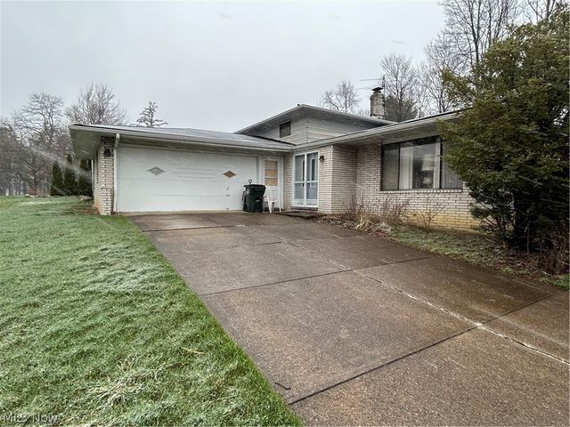 7809 York Road, Parma, OH 44130