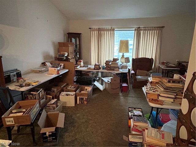 7809 York Road, Parma, OH 44130