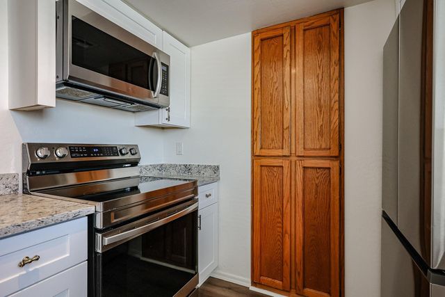 3031 N Civic Center Plaza Unit 317, Scottsdale, AZ 85251