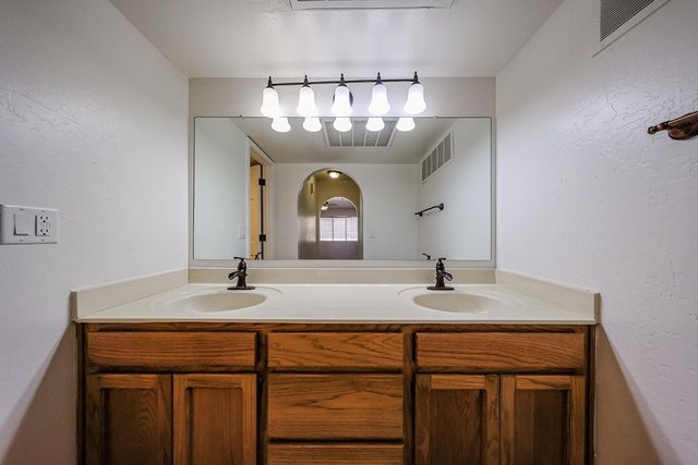 3031 N Civic Center Plaza Unit 317, Scottsdale, AZ 85251