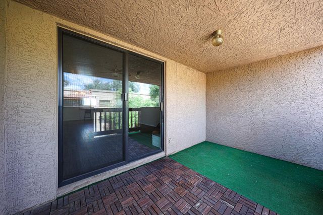 3031 N Civic Center Plaza Unit 317, Scottsdale, AZ 85251