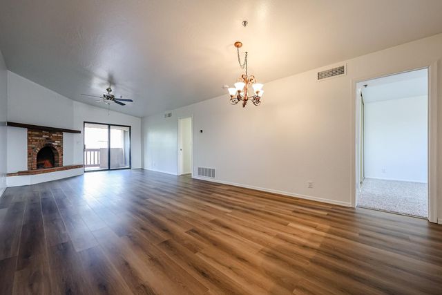 3031 N Civic Center Plaza Unit 317, Scottsdale, AZ 85251