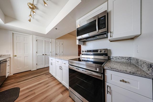 3031 N Civic Center Plaza Unit 317, Scottsdale, AZ 85251