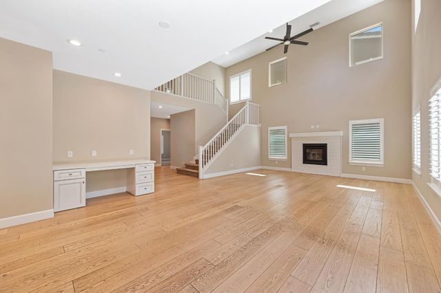 5460 2nd St, Rocklin, CA 95677