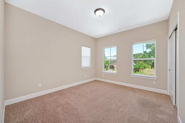 5460 2nd St, Rocklin, CA 95677
