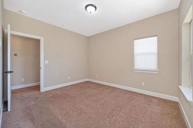 5460 2nd St, Rocklin, CA 95677