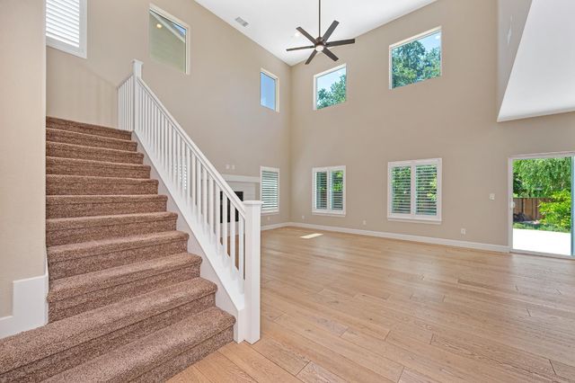 5460 2nd St, Rocklin, CA 95677