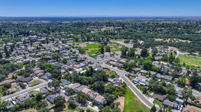 5460 2nd St, Rocklin, CA 95677