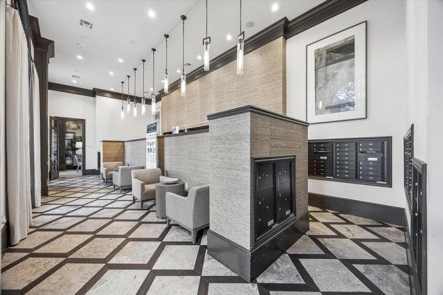 2111 Austin Street 624, Houston, TX 77002