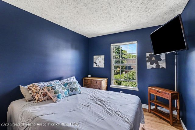 1775 Whitegate Lane, East Lansing, MI 48823