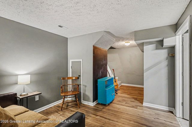 1775 Whitegate Lane, East Lansing, MI 48823