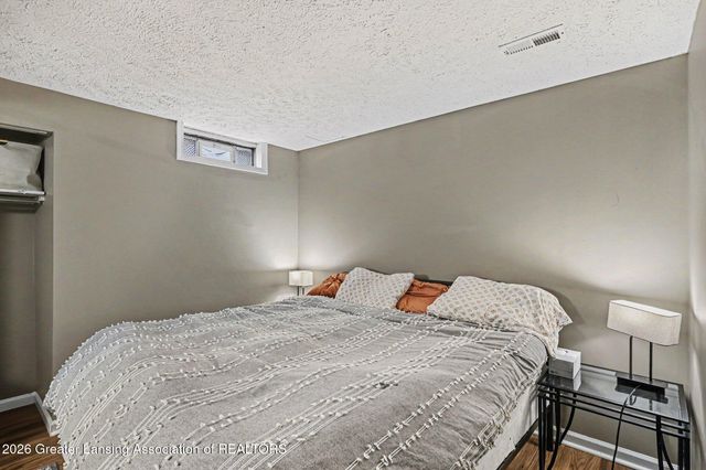 1775 Whitegate Lane, East Lansing, MI 48823