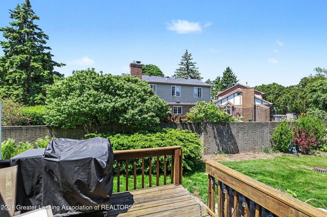1775 Whitegate Lane, East Lansing, MI 48823