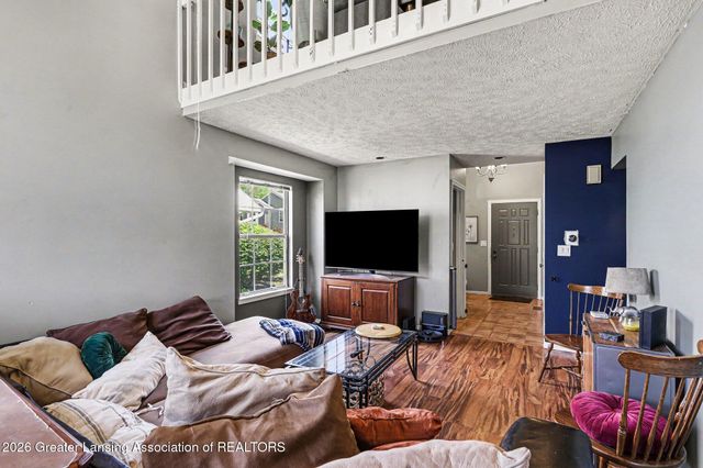 1775 Whitegate Lane, East Lansing, MI 48823