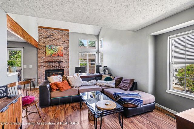 1775 Whitegate Lane, East Lansing, MI 48823