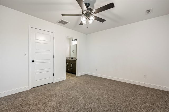 1513 Emma Street, Gentry, AR 72734