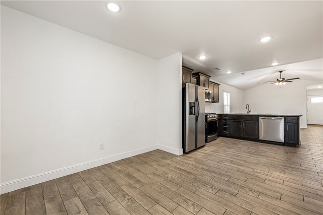 1513 Emma Street, Gentry, AR 72734