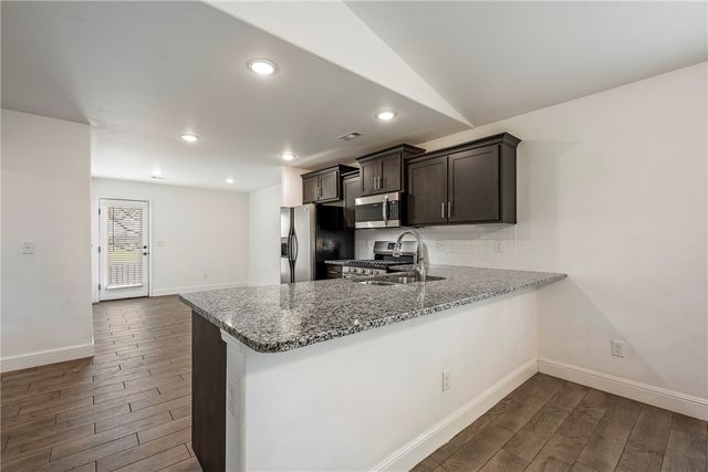 1513 Emma Street, Gentry, AR 72734