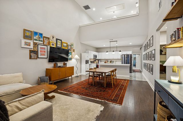 1730 Kraft Street, Dallas, TX 75212