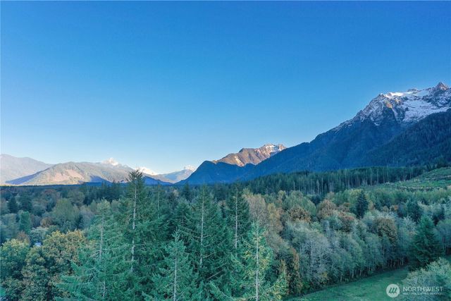 37402 State Route 530 NE, Arlington, WA 98223